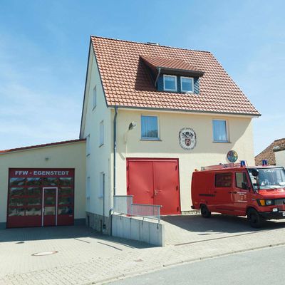 Bild vergrern: Feuerwehrgertehaus Egenstedt