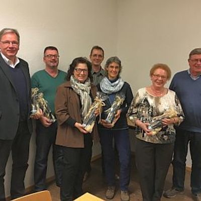 (vl) Martin Völkel, Kai Rohr, Martina Schindler, Kristof Josewski, Claudia Mönner, Heidrun Brömer, Hans-Hajo Harms
